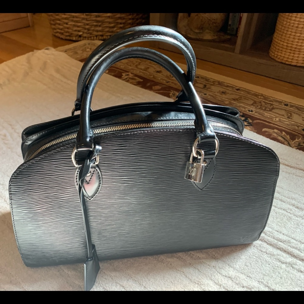 Louis Vuitton Pont Neuf NM handbag Epi Leather PM